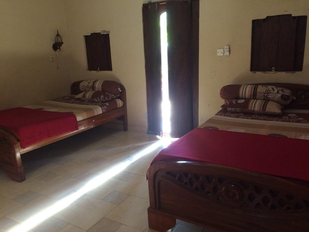 Ray Homestay Batununggul Bagian luar foto