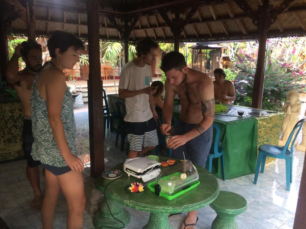 Ray Homestay Batununggul Bagian luar foto