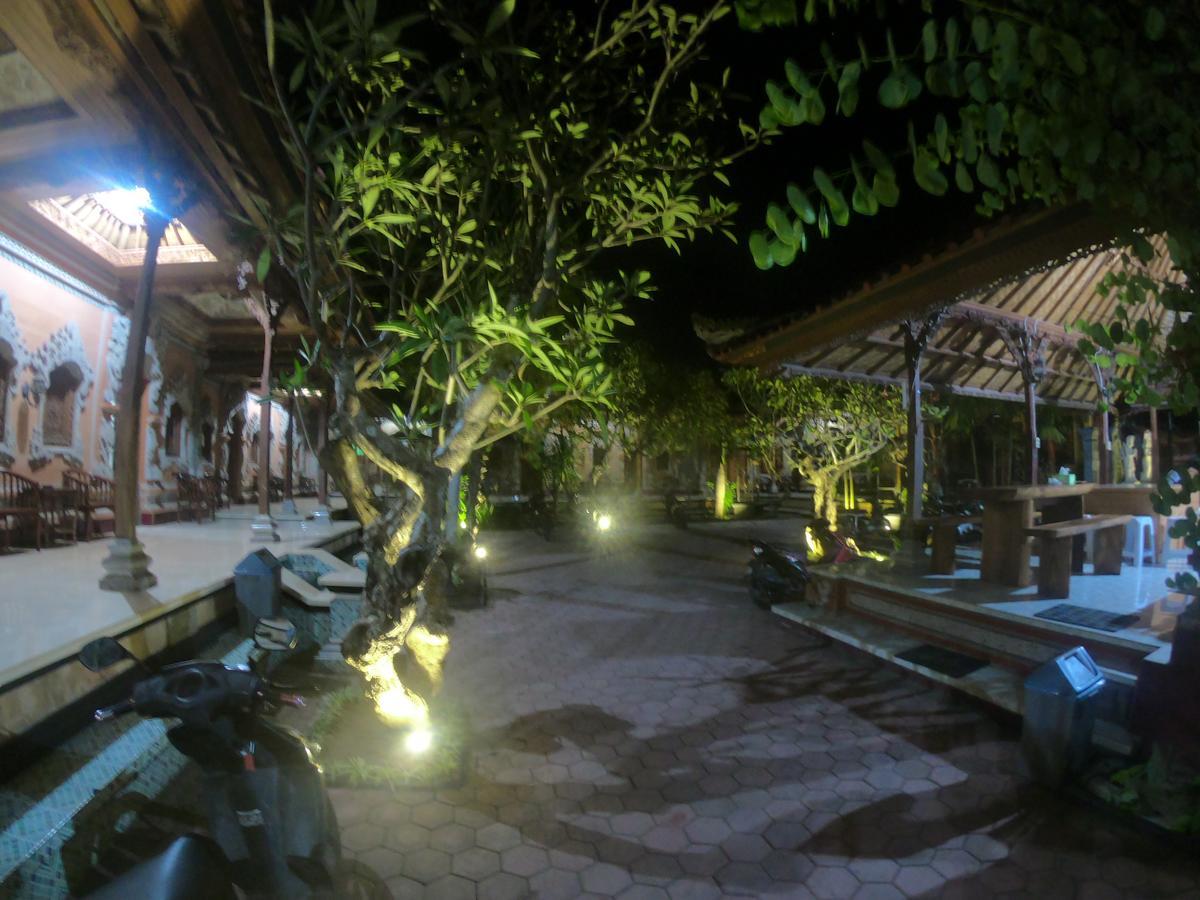 Ray Homestay Batununggul Bagian luar foto