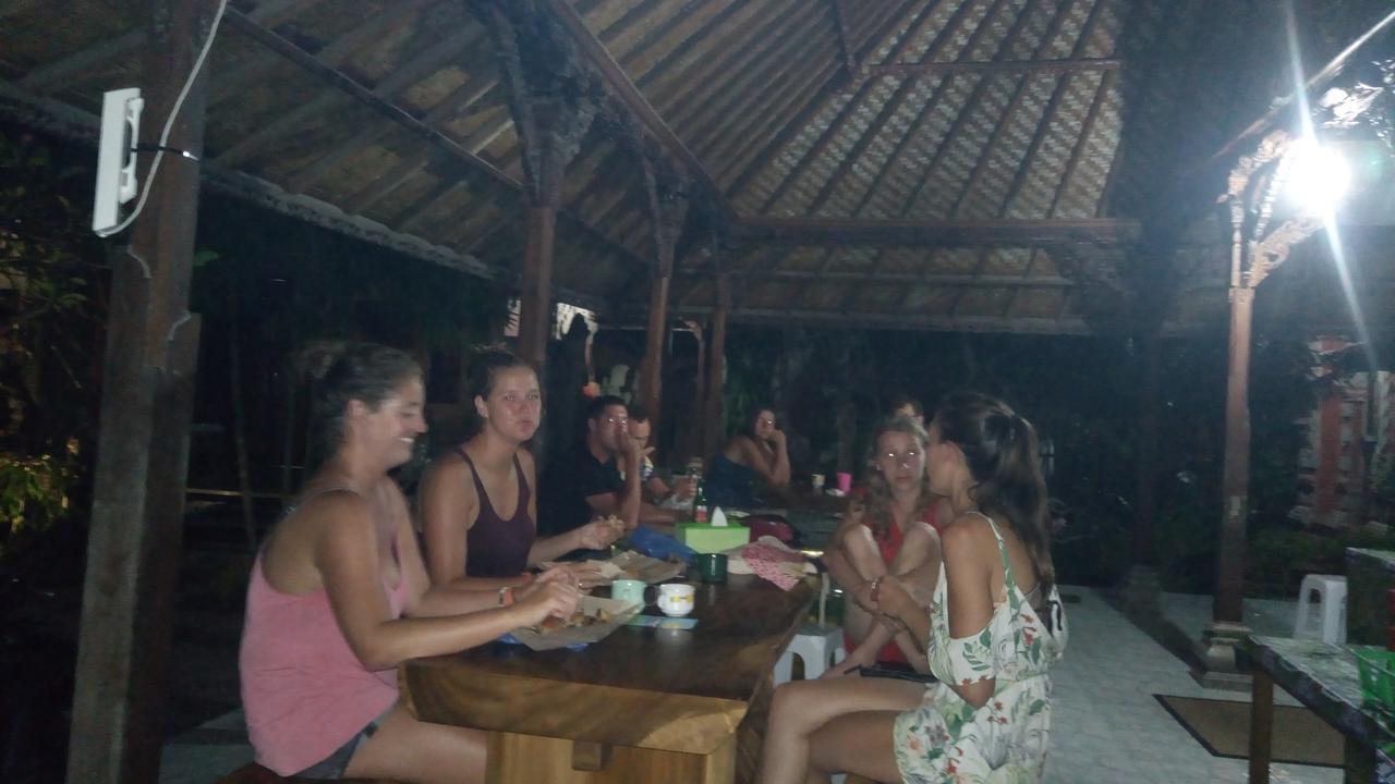 Ray Homestay Batununggul Bagian luar foto